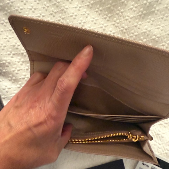 Lightly used. Light pink Saffiano wallet. Authentic. Beautiful. - Picture 12 of 15